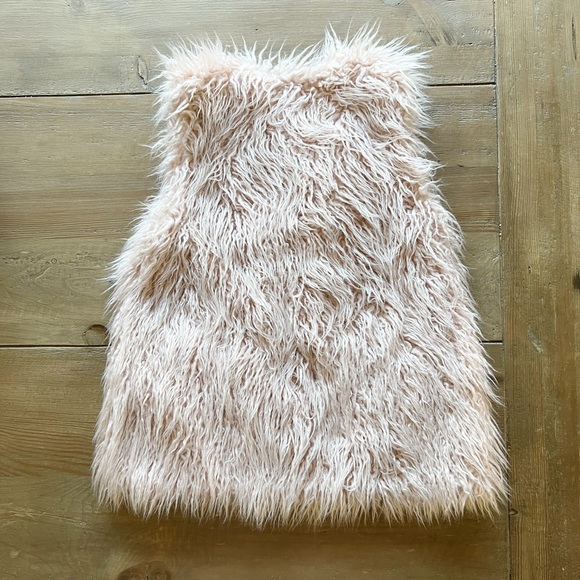 Zara faux fur vest blush pink girls size 9/10 - Picture 2 of 4